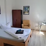 Aparthotel Apartment-hotel Schillerplatz 3*