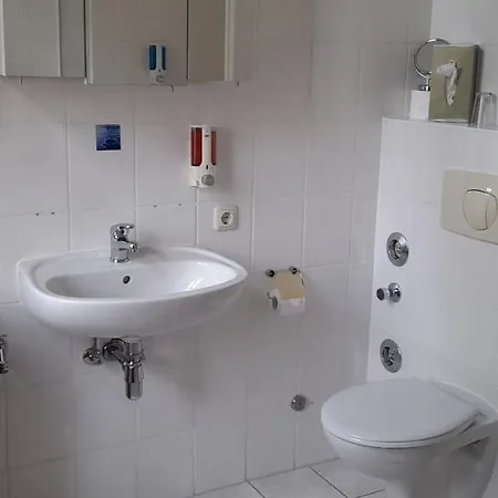 Aparthotel Apartment-hotel Schillerplatz 3*