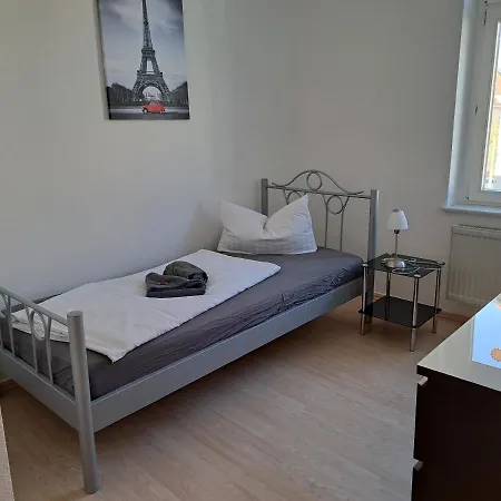 Aparthotel Apartment-hotel Schillerplatz 3*