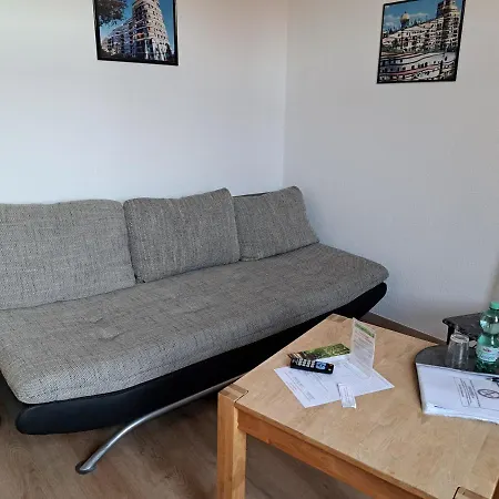 Apartment-hotel Schillerplatz Apartahotel 3*