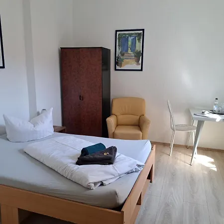 Apartahotel Apartment-hotel Schillerplatz 3*