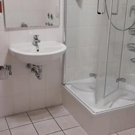 Apartment-hotel Schillerplatz Apartahotel 3*
