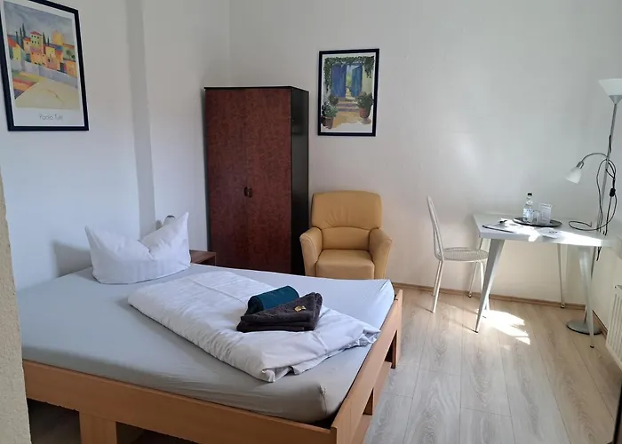 شقة فندقية Apartment-hotel Schillerplatz 3*